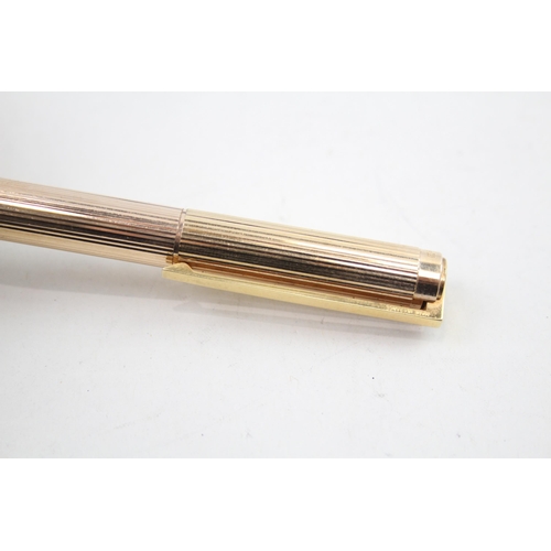 435 - Vintage S.T DUPONT Gold Plated Cased Fountain Pen w/ 18ct Gold Nib Writing