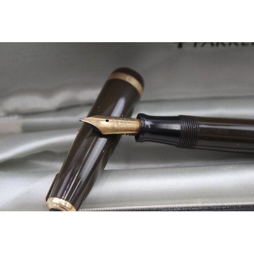 442 - Vintage Parker Duofold Brown Fountain Pen w/ 14ct Gold Nib WRITING Boxed