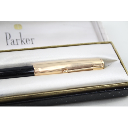 445 - 2 x Vintage Parker 51 Black Fountain Pens w/ 14ct Gold Nibs Writing Inc Boxed