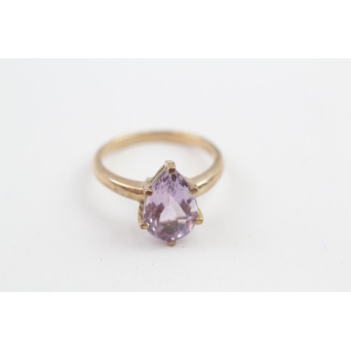 118 - 9ct gold pear cut amethyst set solitaire ring (3.2g) Size  N