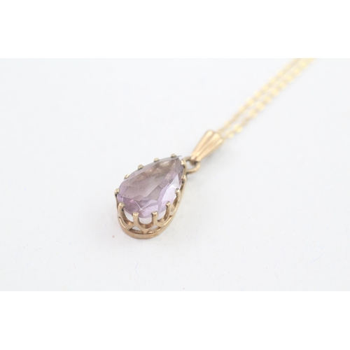 4 - 9ct gold pear cut amethyst pendant necklace (2.2g)