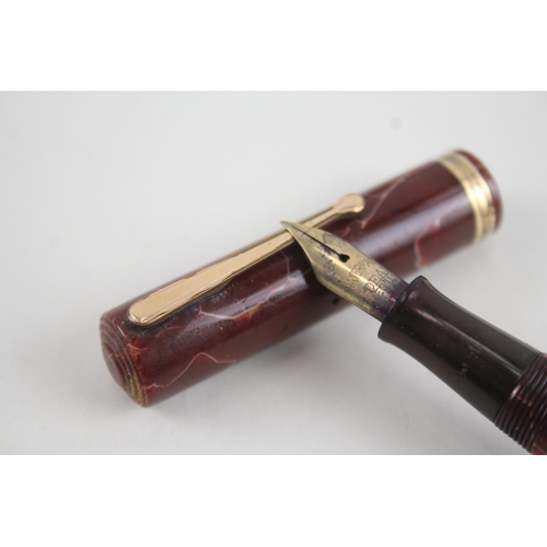 481 - Vintage WATERMAN Ideal Brown Lacquer Casing Fountain Pen w 14ct Gold Nib WRITING