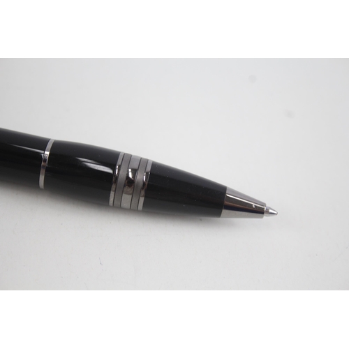 482 - Montblanc Starwalker Black Cased Ballpoint Pen / Biro WRITING - HW2101061