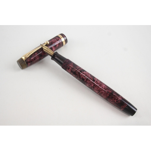 488 - Vintage Parker Duofold Burgundy Fountain Pen w/ 14ct Nib WRITING