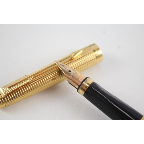 490 - Vintage Parker 75 Gold Plated Caded Fountain Pen w/ 14ct Nib WRITING (16g)