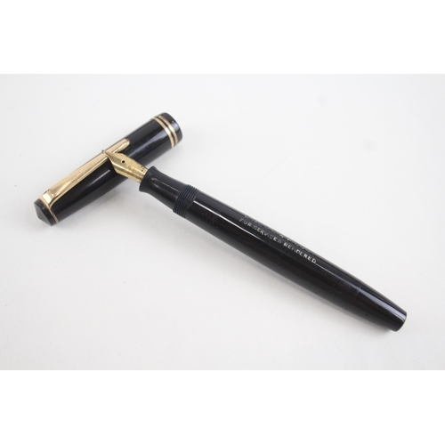 492 - Vintage Parker Victory Black Fountain Pen w/ 14ct Gold Nib WRITING