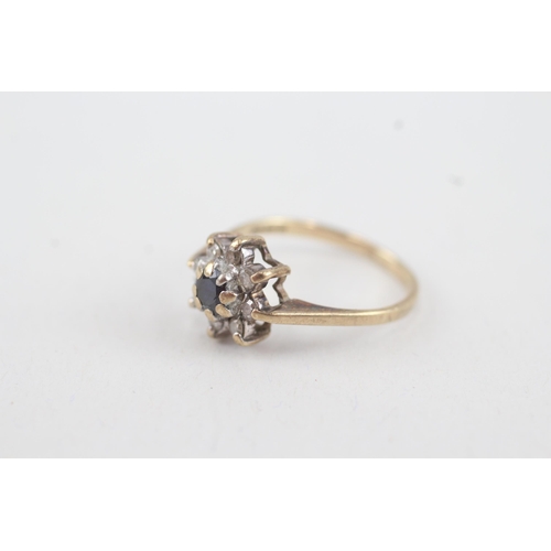 39 - 9ct gold vintage sapphire & diamond cluster ring (1.6g) Size  J