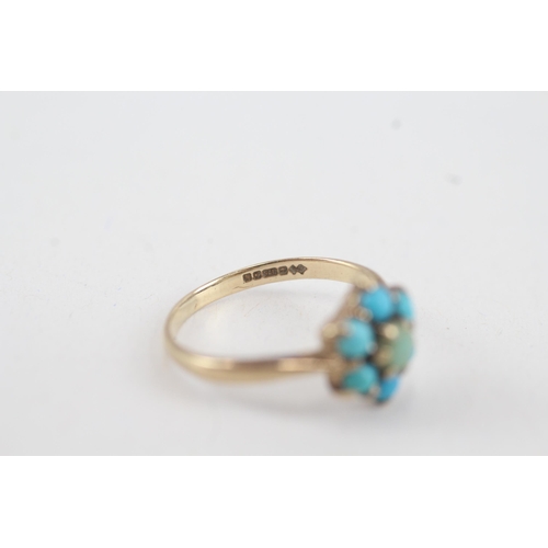 42 - 9ct gold vintage turquoise cluster ring (1.6g) Size  L