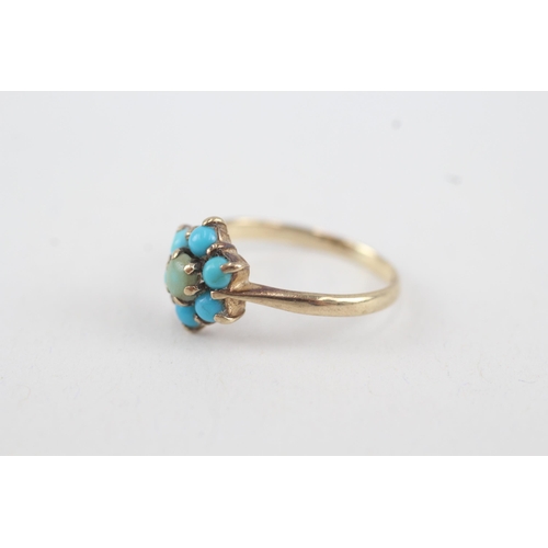 42 - 9ct gold vintage turquoise cluster ring (1.6g) Size  L