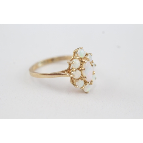 5 - 9ct gold opal dress ring (2.5g) Size  M1/2