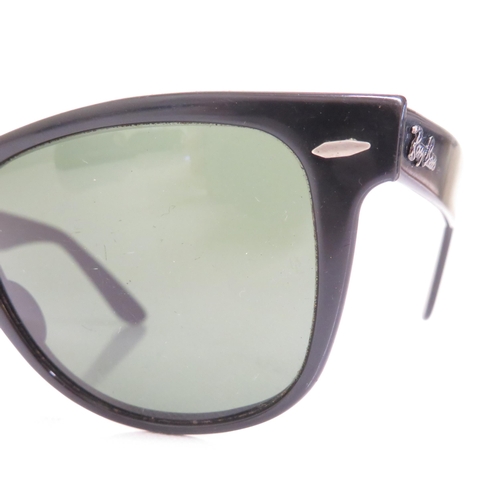 511 - 4 x Ray Ban Sunglasses- All with Cases