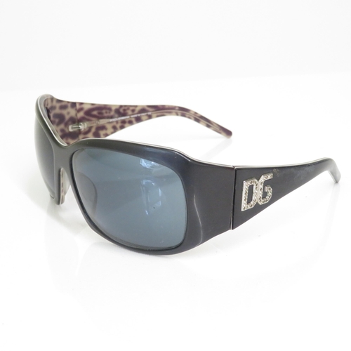 514 - 4 x Designer Sunglasses including Gucci, Dolce & Gabbana, Versace, Ted Baker  - All with Cases