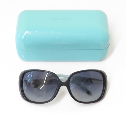 516 - 4 x Designer Sunglasses including Tiffany & Co, Versace, French Connection, Ted Baker  - All with Ca... 