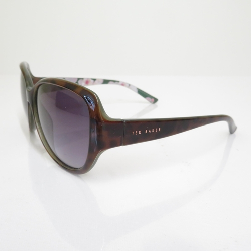 516 - 4 x Designer Sunglasses including Tiffany & Co, Versace, French Connection, Ted Baker  - All with Ca... 