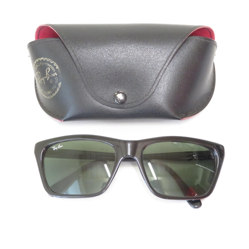 517 - 4 x Ray Ban Sunglasses- All with Cases