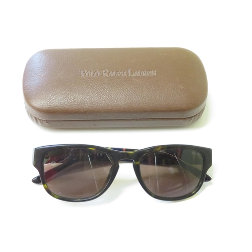 518 - 4 x Designer Sunglasses including Polo Ralph Lauren, Tommy Hilfiger, Karen Millen, Guess  - All with... 