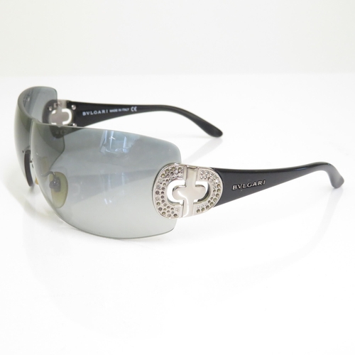 528 - 4 x Designer Sunglasses including Roberto Bvlgari, Polo Ralph Lauren, Fearnley, Kangol  - All with C... 