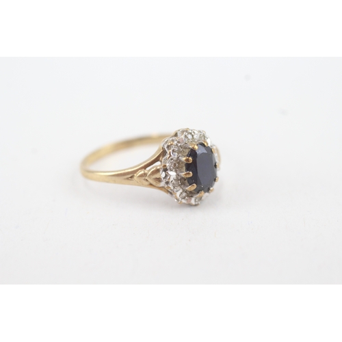 110 - 9ct gold diamond & sapphire oval cluster ring (2g) Size  N