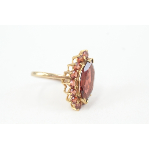 113 - 9ct gold garnet marquise cluster ring (3.7g) Size  Q