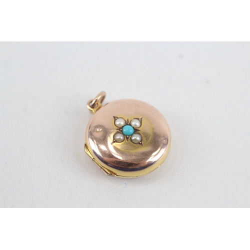 115 - 9ct gold antique turquoise & seed pearl round locket pendant (3.4g)