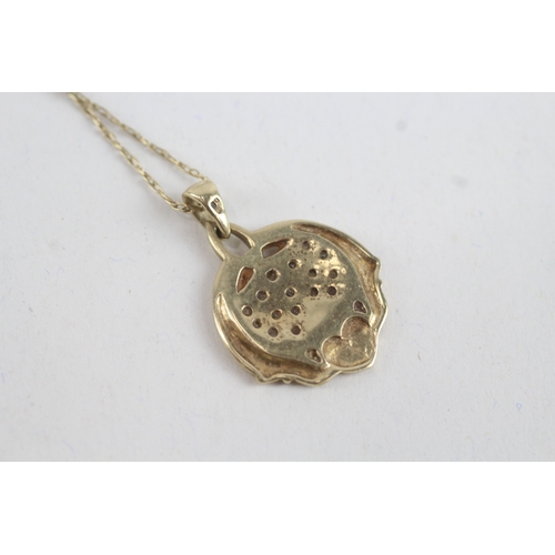 205 - 9ct gold diamond claddagh pendant necklace (3.2g)