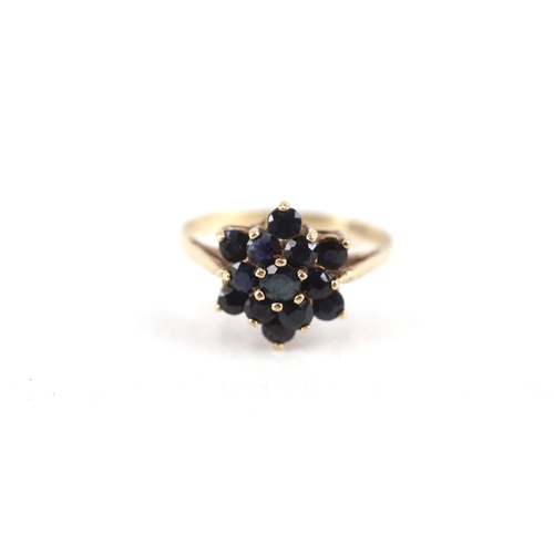 23 - 9ct gold sapphire floral cluster ring (2.3g) Size  P