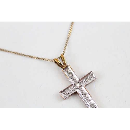 26 - 9ct gold diamond cross pendant necklace (2.2g)