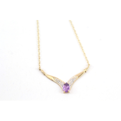 3 - 9ct gold diamond & amethyst wishbone pendant necklace (1.4g)