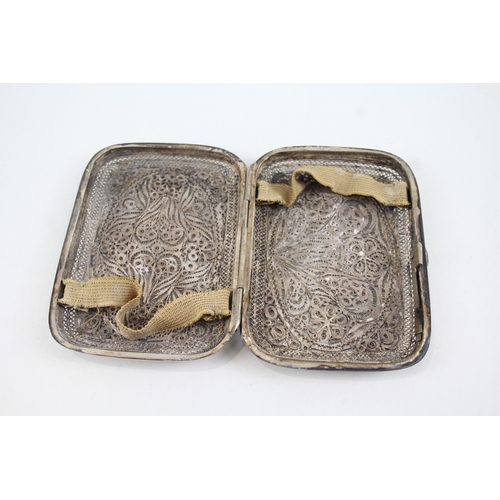 380 - Antique / Vintage .950 Silver Filigree Ladies Cigarette Case (81g)