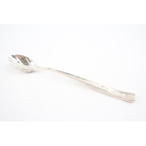 385 - 2000 TIFFANY & CO. Hallmarked .925 Sterling Silver Baby Feeding Spoon (33g)