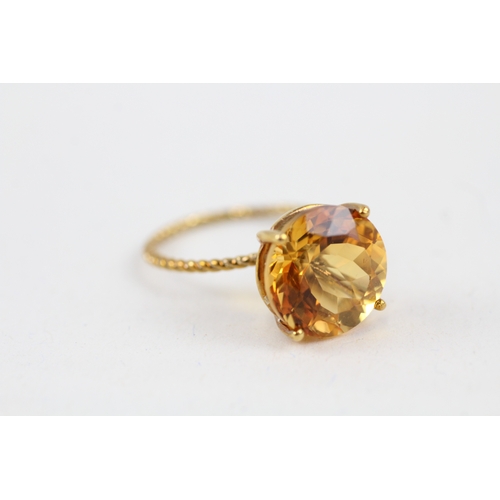 41 - 9ct gold citrine single stone ring with certificate (2.8g) Size  M 1/2