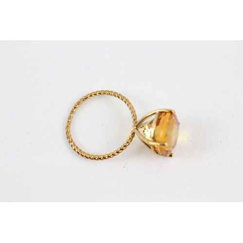 41 - 9ct gold citrine single stone ring with certificate (2.8g) Size  M 1/2