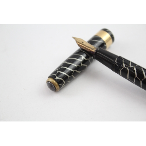 549 - Vintage Conway Stewart 27 Black Fountain Pen w/ 14ct Gold Nib WRITING