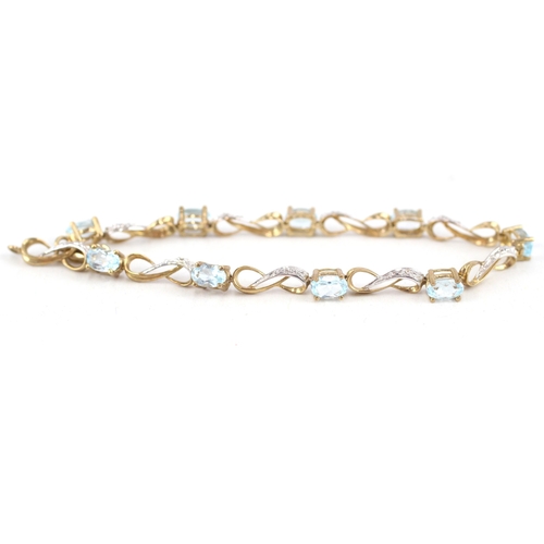 9ct gold diamond & topaz fancy link bracelet (5.8g)