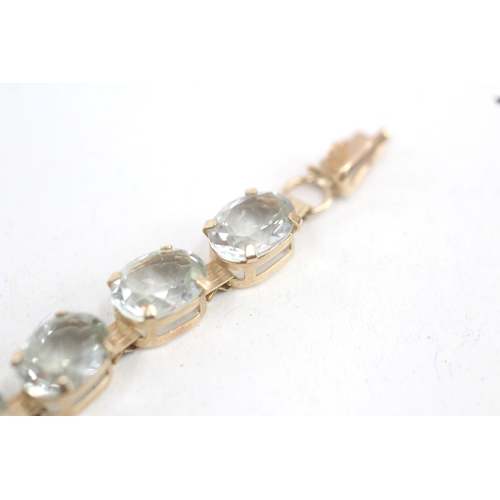 59 - 9ct gold blue quartz link bracelet (7.3g)