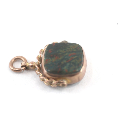 63 - 9ct gold antique carnelian & bloodstone swivel fob (3.9g)