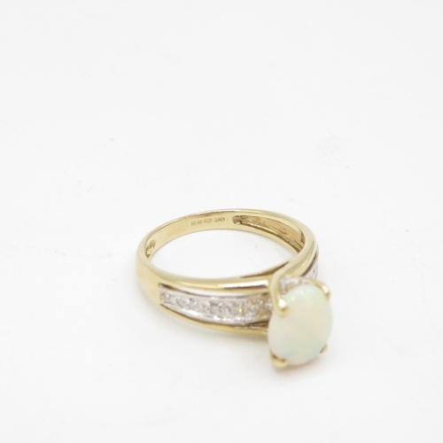 281 - 9ct gold opal & diamond dress ring (2.7g) Size  N
