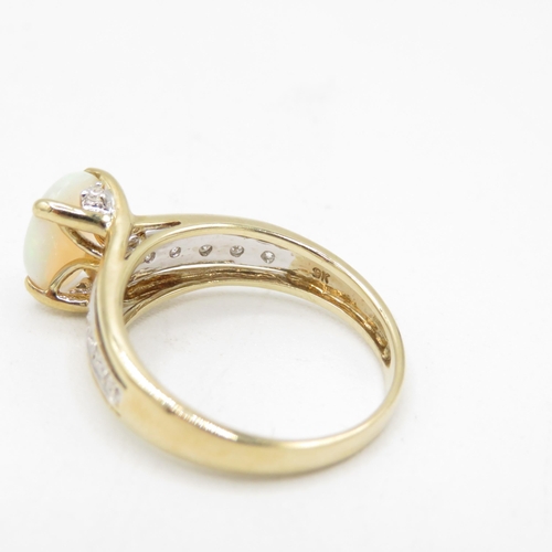 281 - 9ct gold opal & diamond dress ring (2.7g) Size  N
