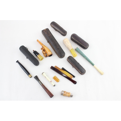 386 - Cheroot Cigarette Cigar Job Lot Vintage / Antique Amber Phenolic Resin Etc