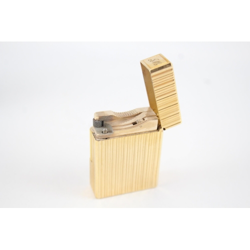 390 - Vintage S.T DUPONT Paris Gold Plated Cigarette Lighter Original Box EB7462