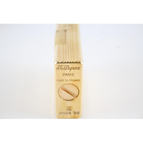 390 - Vintage S.T DUPONT Paris Gold Plated Cigarette Lighter Original Box EB7462