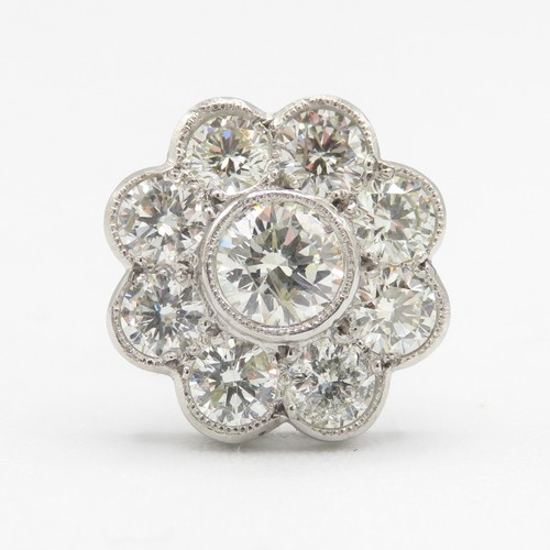 1 - 18ct White Gold and Diamond Cluster Earrings 2.5ct.  Colour G/H.  Clarity SI2.  Diameter 12.88mm.