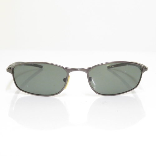 471 - 6 x Designer Sunglasses including  Oakley / Bvlgari / Converse / Guess / Police / Gucci