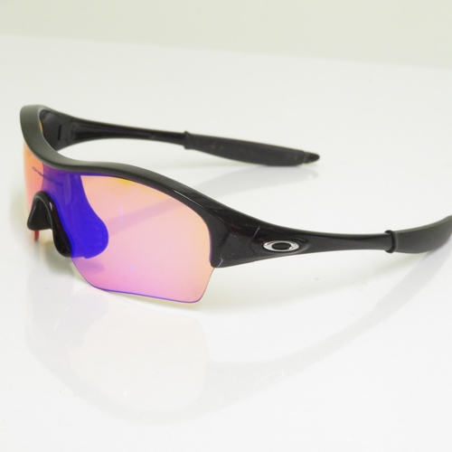 472 - 6 x Designer Sunglasses including Karen Millen / Oakley / Givenchy / Emporio Armani / Ferrari