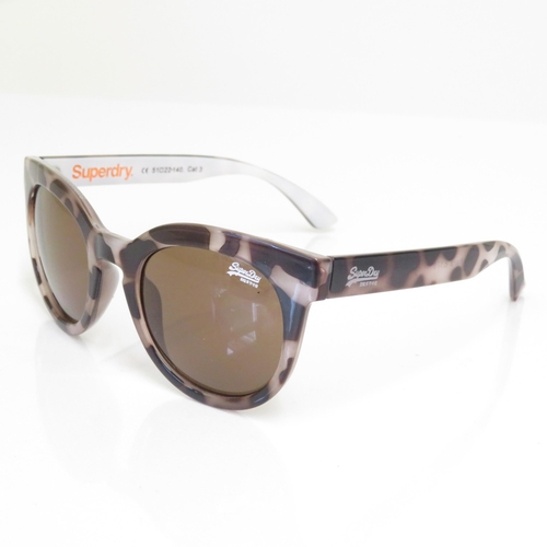 474 - 6 x Designer Sunglasses including Gucci / Guess / Super Dry / Georgio Armani