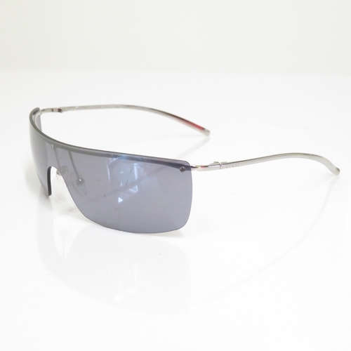 474 - 6 x Designer Sunglasses including Gucci / Guess / Super Dry / Georgio Armani