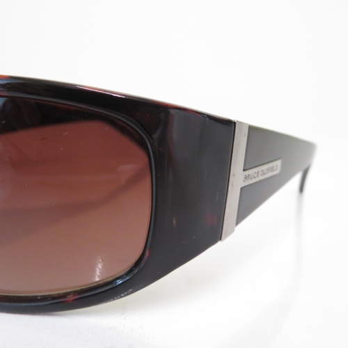 477 - 4 x Designer Sunglasses including Bruce Oldfield / Tom Ford / Roberto Martin / Serengeti - All with ... 