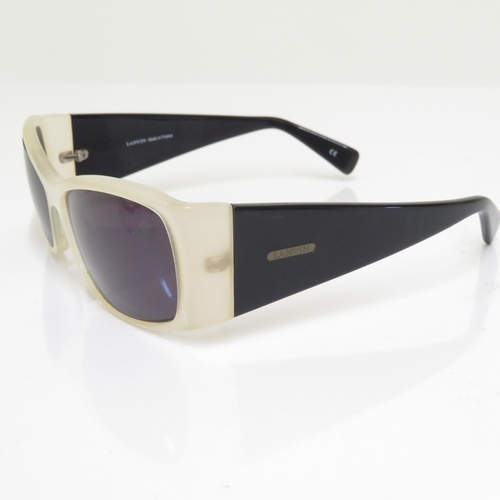 484 - 8 x Designer Sunglasses including Lanvin / Oscar / Foster Grant / Amanda Wakeley / Catherine Malandr... 