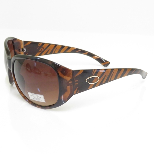 484 - 8 x Designer Sunglasses including Lanvin / Oscar / Foster Grant / Amanda Wakeley / Catherine Malandr... 