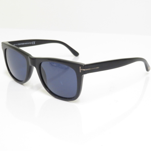 486 - 8 x Designer Sunglasses including Givenchy / Steve Madden / Tom Ford / Bruce Oldfield / Oliver / Fen... 